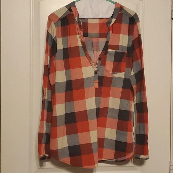 G Collection  ladies top - Picture 2 of 7